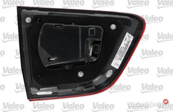 Renault Kadjar 1820 Lampa tylna prawa osobowe łódzkie Łódź