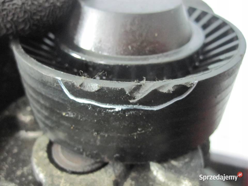 Volvo XC90 24 D 06r napinacz paska świętokrzyskie