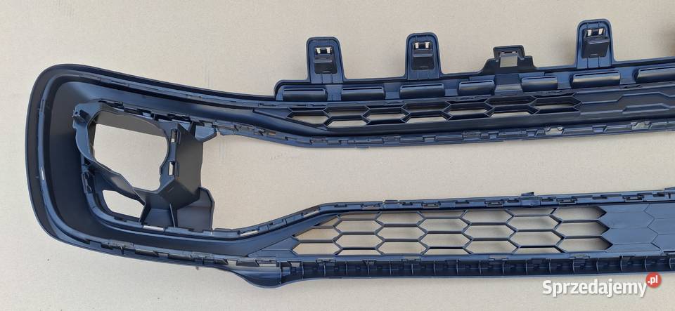 VW UP LIFT 16 KRATKA ZDERZAKA ATRAPA RAMKA osobowe lubuskie