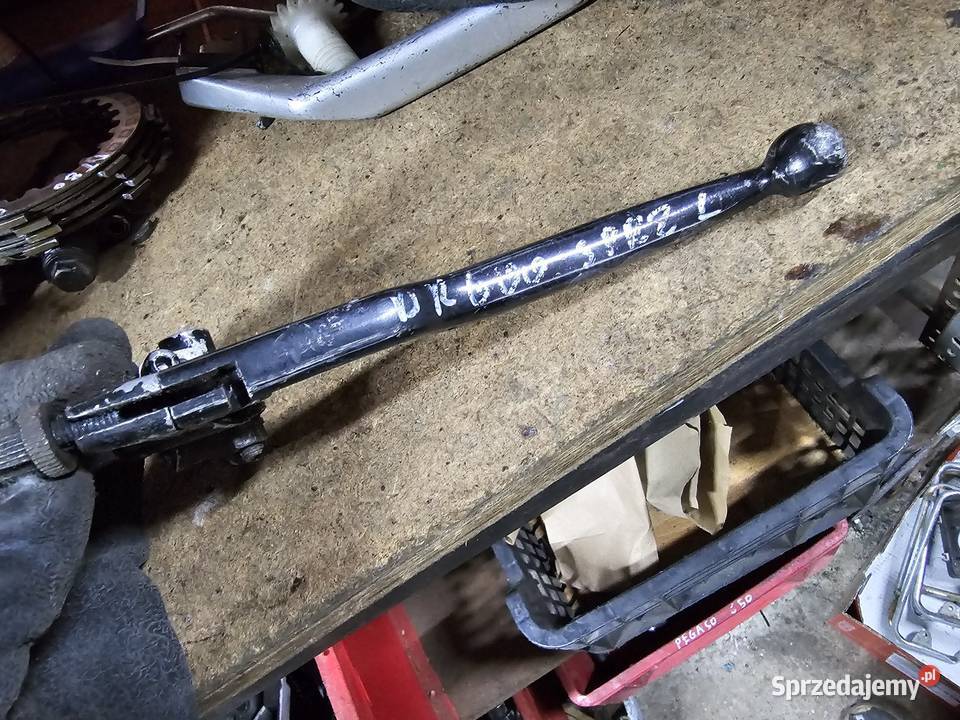 Suzuki DR 600 650 klamka lewa sprzęgła uchwyt