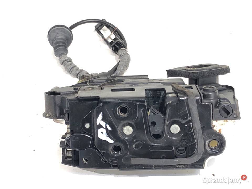ZAMEK DRZWI PRAWY TYŁ VW GOLF VII Kombi osobowe