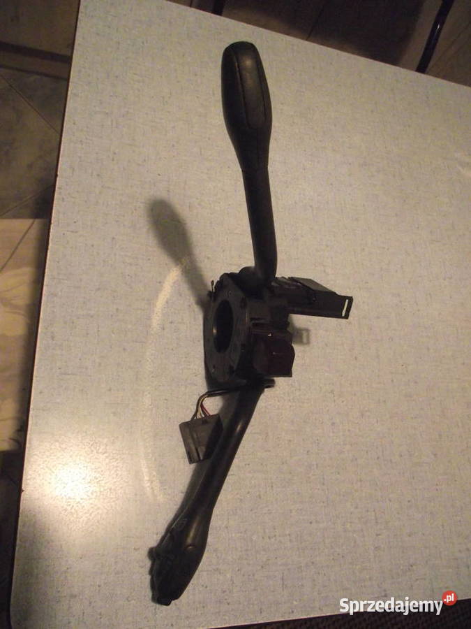 Przełącznik świateł i wycieraczek Vw Golf i Pozostałe