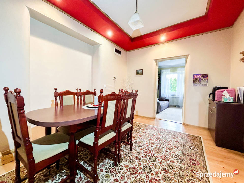 Funkcjonalny dom z basenem w Tomaszowie Tomaszów Lubelski sprzedam