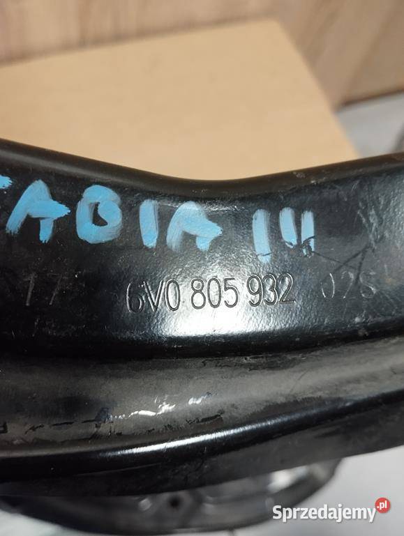 Skoda Fabia III wspornik pasa Kozubszczyzna