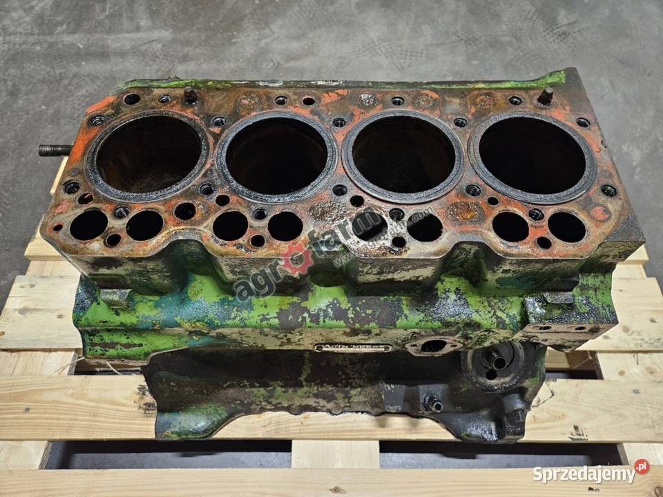 Blok silnika John Deere 2140 2040 2040S 2250 Byków