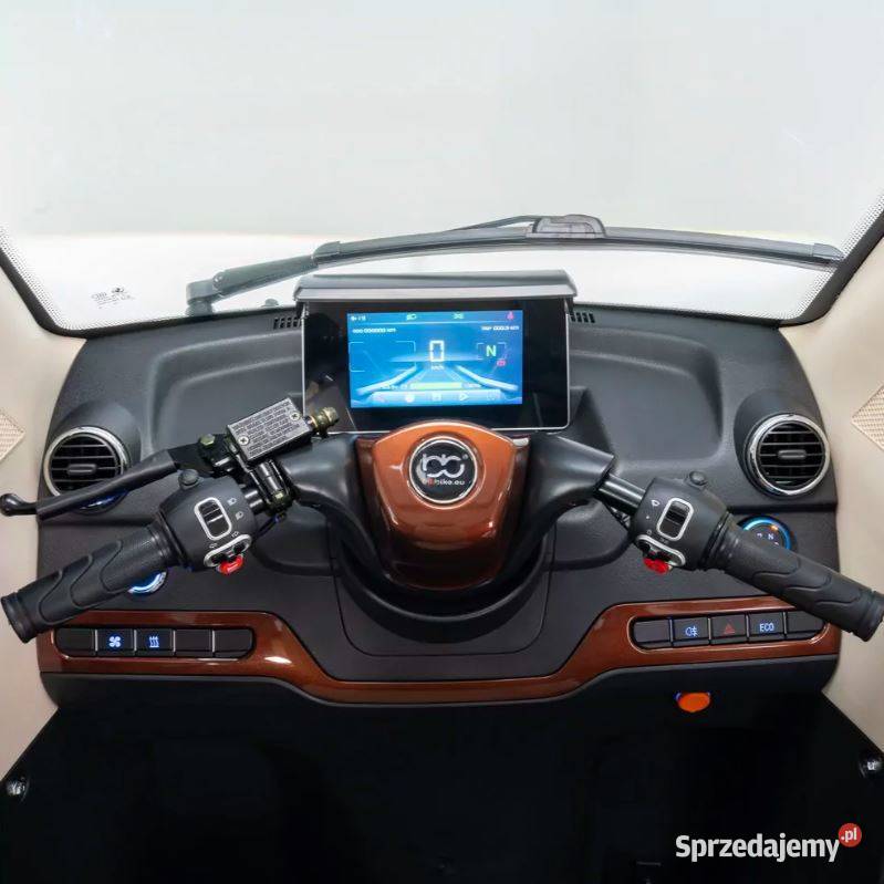 Skuter elektryczny zabudowany z dachem MICRO CAR małopolskie Tarnów sprzedam