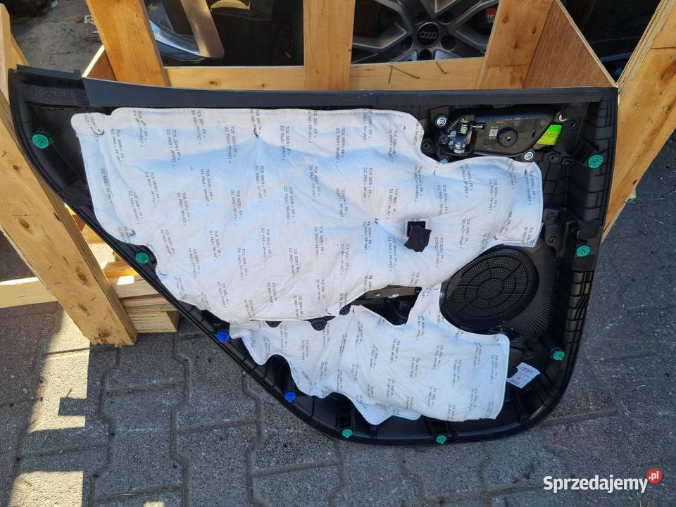 TAPICERKA DRZWI PRAWY TYŁ KIA XCEED TAPICERKA sprzedam