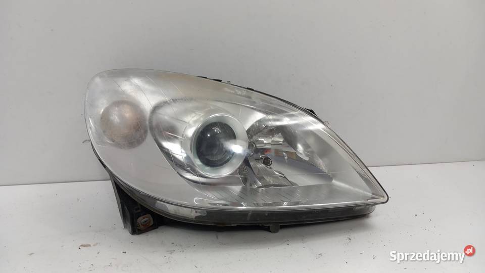 MERCEDES W245 LIFT LAMPA PRZÓD PRAWA EU SOCZEWKA Zbierkowo