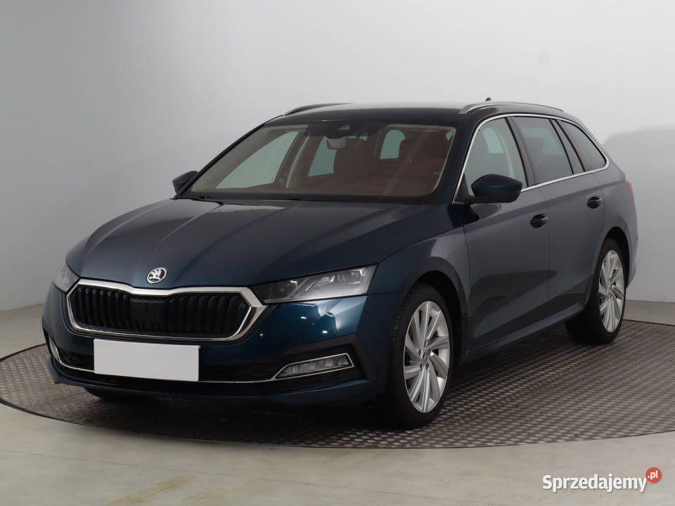 Skoda Octavia 20 TDI asystent pasa ruchu Octavia Bielany Wrocławskie
