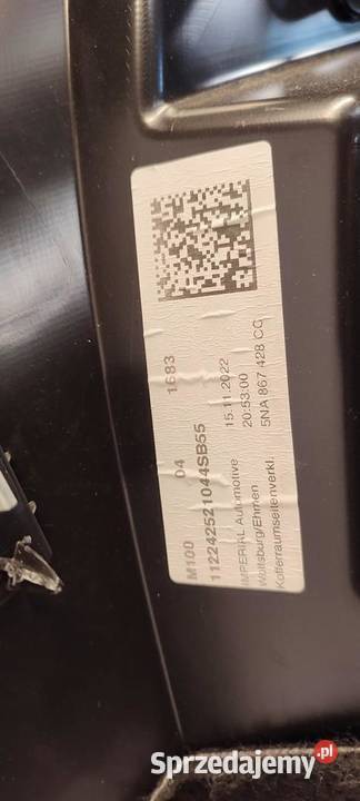 VW TIGUAN II BOCZEK BAGAŻNIKA PRAWY 5NA867428 osobowe