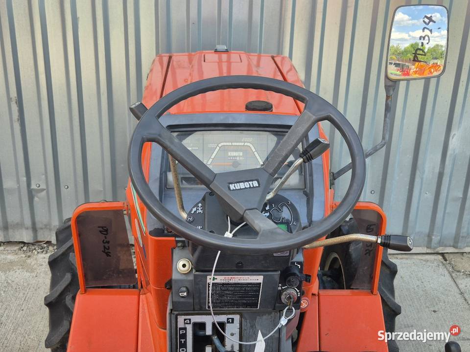 Traktorek traktor KUBOTA L1185D 18 44 Kubota Małuszyn sprzedam