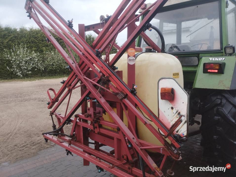 Opryskiwacz hardi 600l Łomża sprzedam