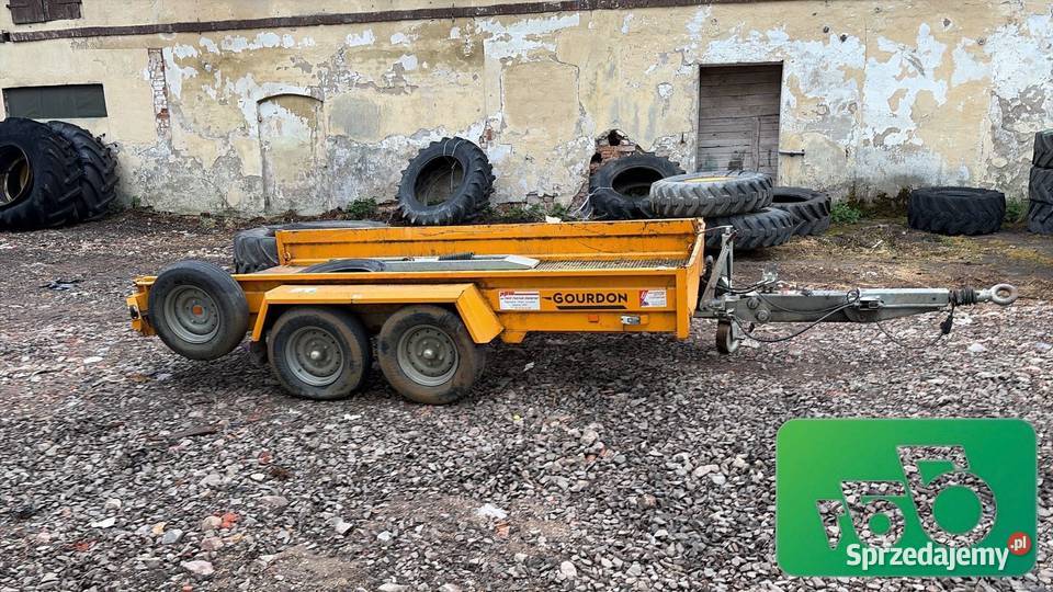 Przyczepa do przewozu sprzętu budowlanego