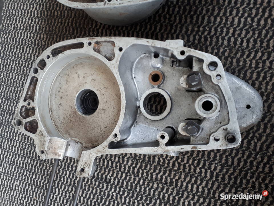 Połówki kratery silnika WSK wfm głęboki zapłon podkarpackie Rzeszów sprzedam