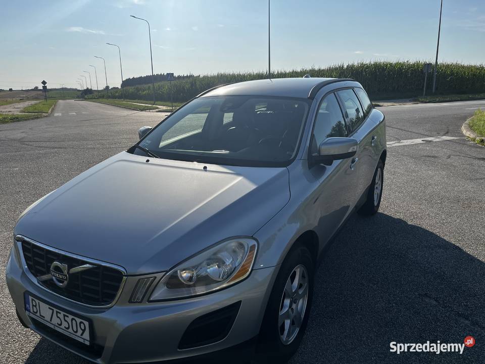 Volvo xc60 nowe opony wielosezonowefiltry i OC Łomża