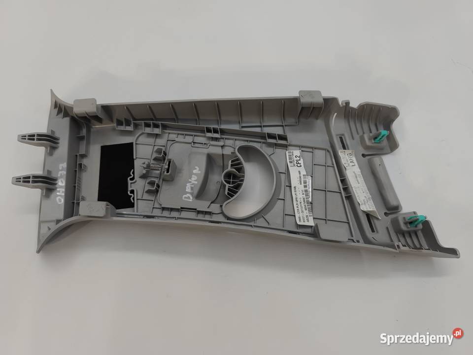 OSŁONA SŁUPKA PASA LEWA B HYUNDAI BAYON