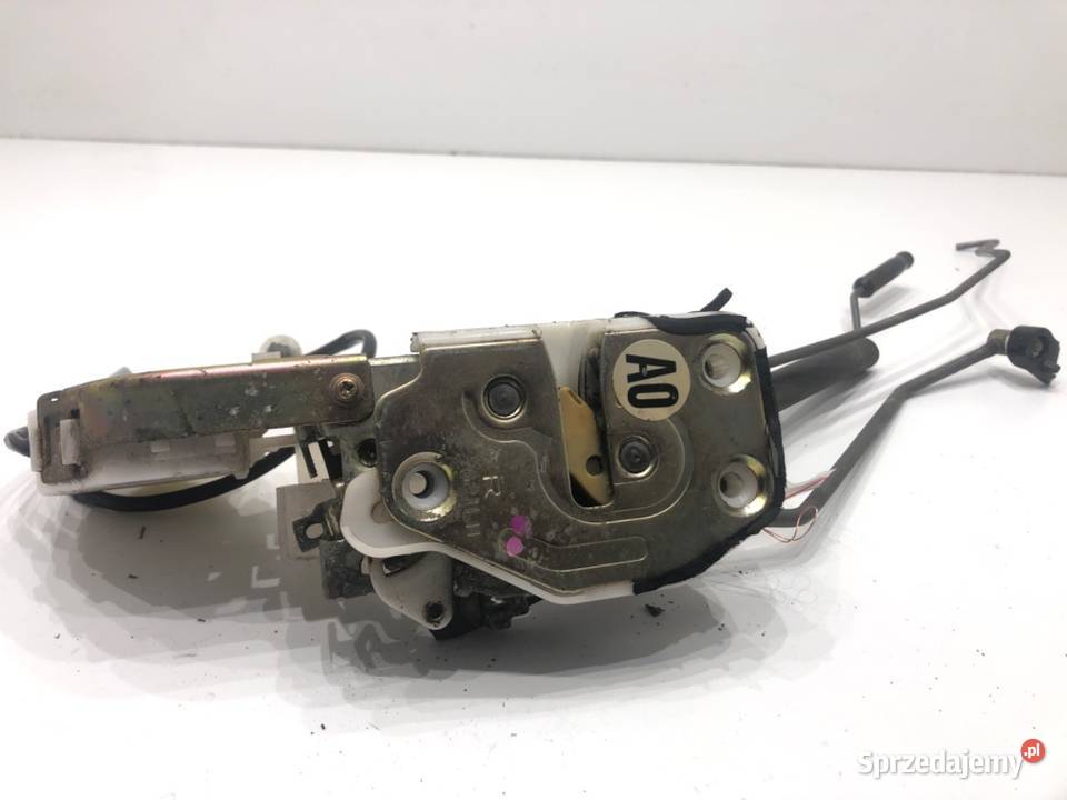 ZAMEK DRZWI PRAWY PRZÓD HONDA CRV I Hatchback