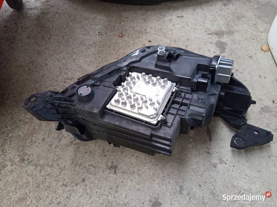 Reflektor lewy corsa f i lux full LED valeo Rzeszów