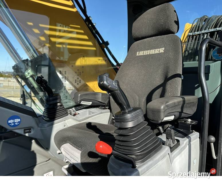 KOPARKA PRZEŁADUNKOWA LIEBHERR LH 22 M LITRONIC