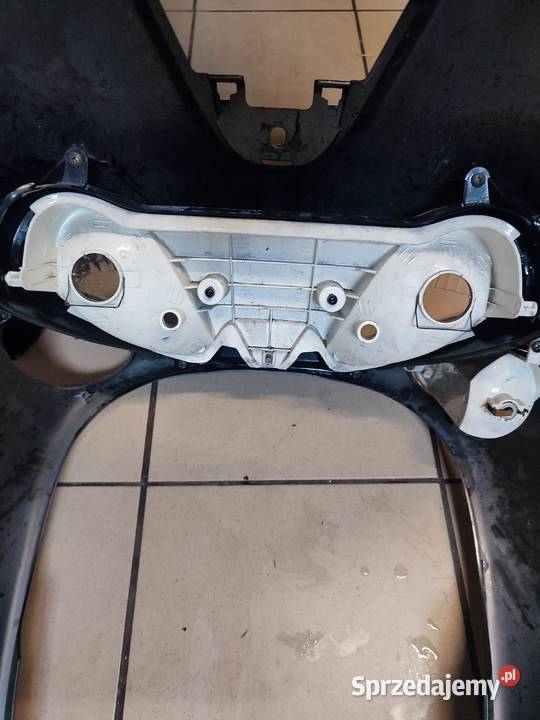 Osłona czacha owiewka skutera Yamaha Majesty