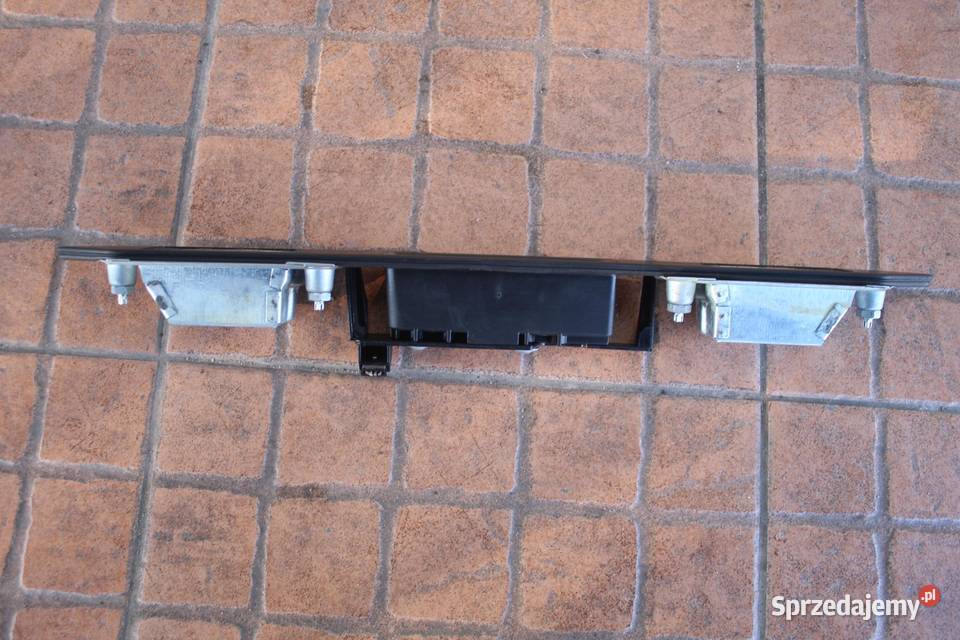 LISTWA BLENDA KLAMKA KLAPY TYŁ AUDI A4 B6 KOMBI