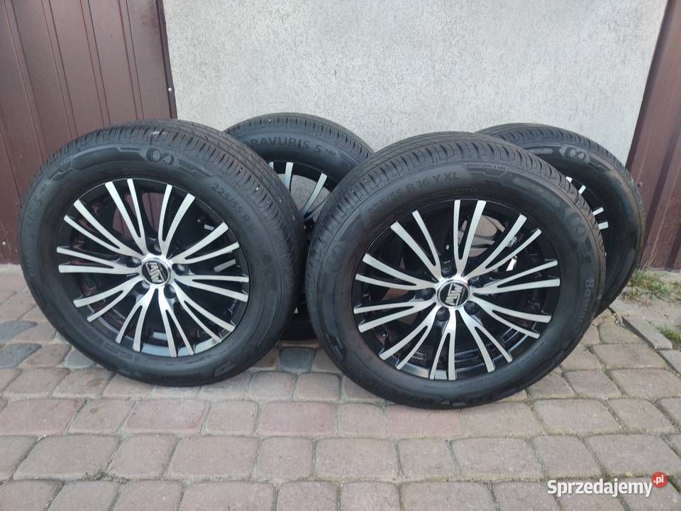 Koła letnie BARUM BRAVURIS 5HM Zwoleń