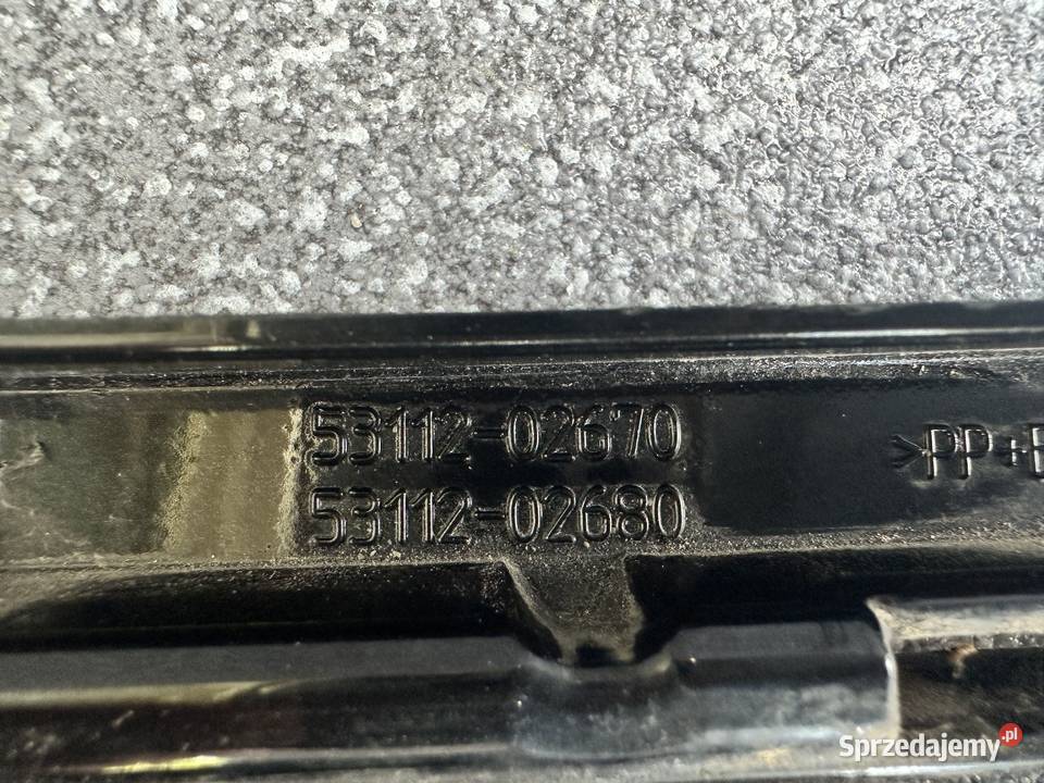 Toyota Auris II Lift Kratka Zderzaka 5311202670 Radziszów