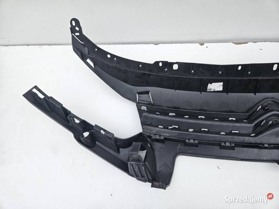 CITROEN BERLINGO IV 4 WZMOCNIENIE GRILL ATRAPA osobowe Międzychód