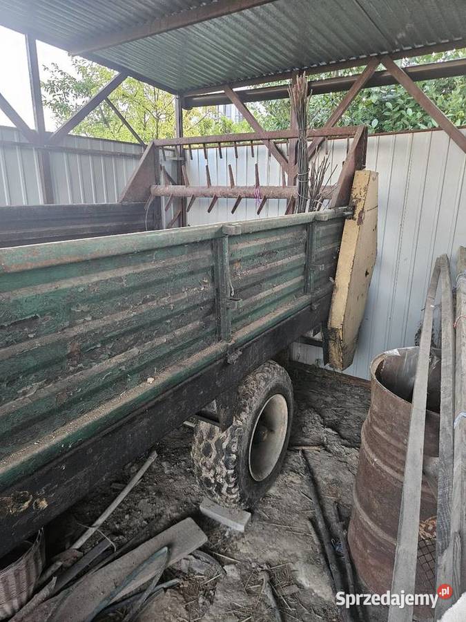 Rozrzutnik obornika ładowność 35t przyczepa nieuszkodzony małopolskie Grajów