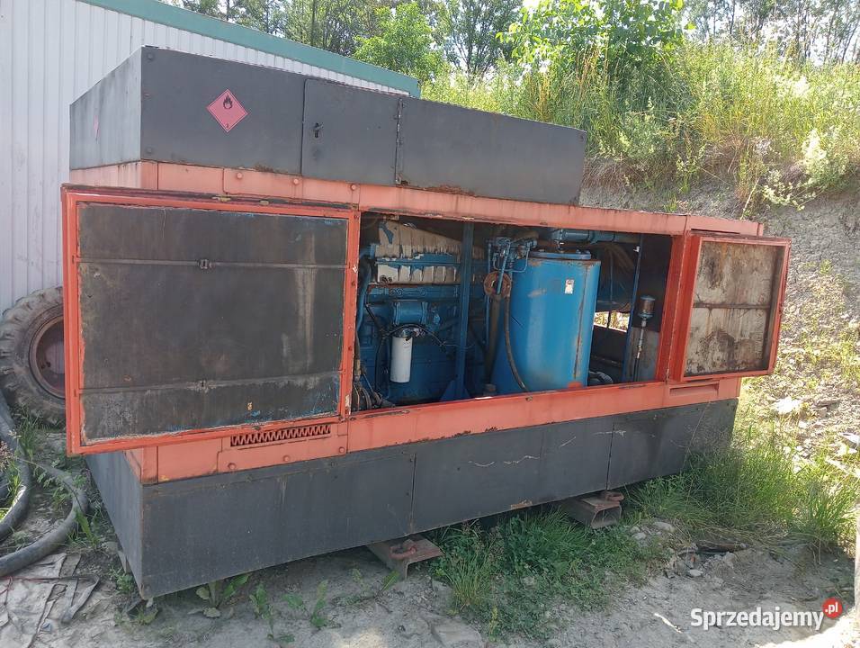 Duża sprężarka śrubowa Sullair Pozostałe Limanowa sprzedam