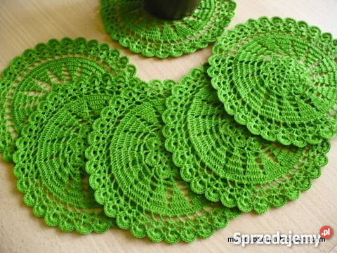 Szydełkowe serwetki odcienie zieleni łódzkie Drzewica