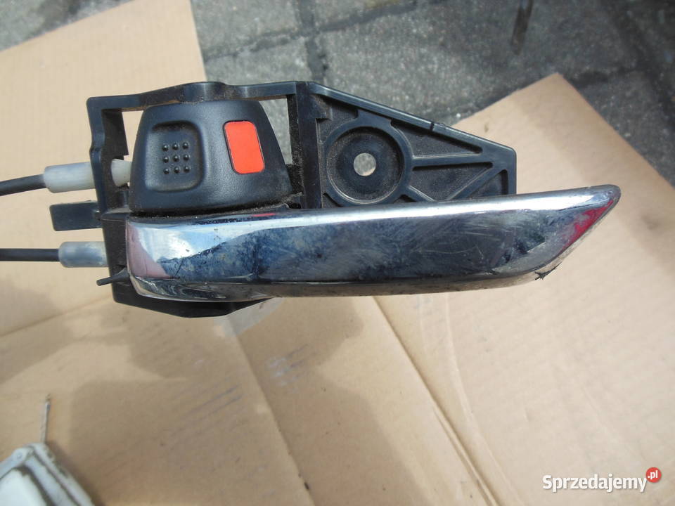 ZAMEK LEWY PRZÓD DRZWI SUZUKI SWIFT V 8220268LA0 Kozy sprzedam