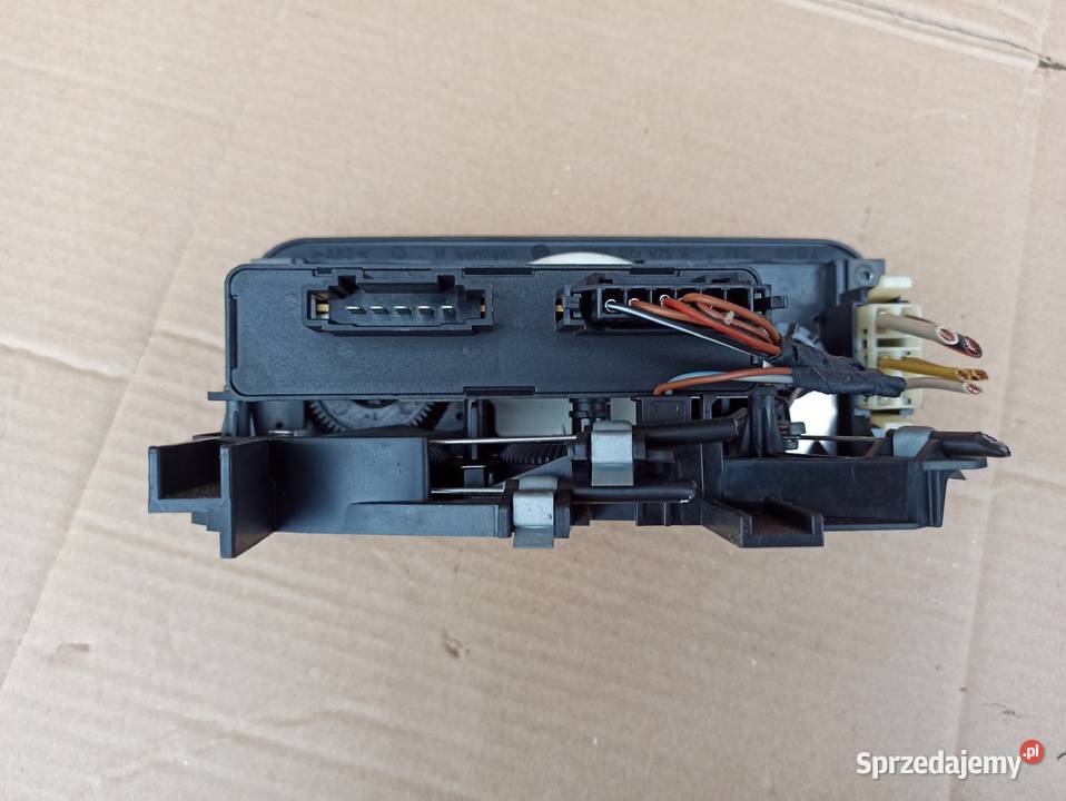 VW VENTO Golf 3 PANEL NAWIEWU THERMOTRONIC osobowe dolnośląskie