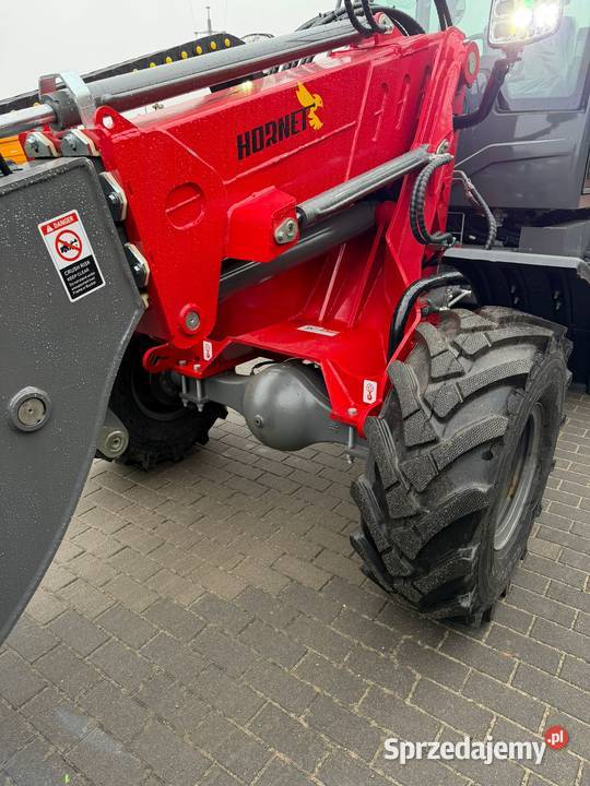 Ładowarka 44 HORNET HMA818T 1800 udźwigu Kielce sprzedam