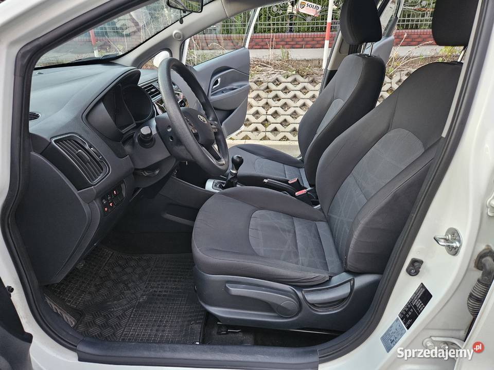 Kia Rio 2016 przebieg 51600 salon Polska I możliwa zamiana Rzeszów