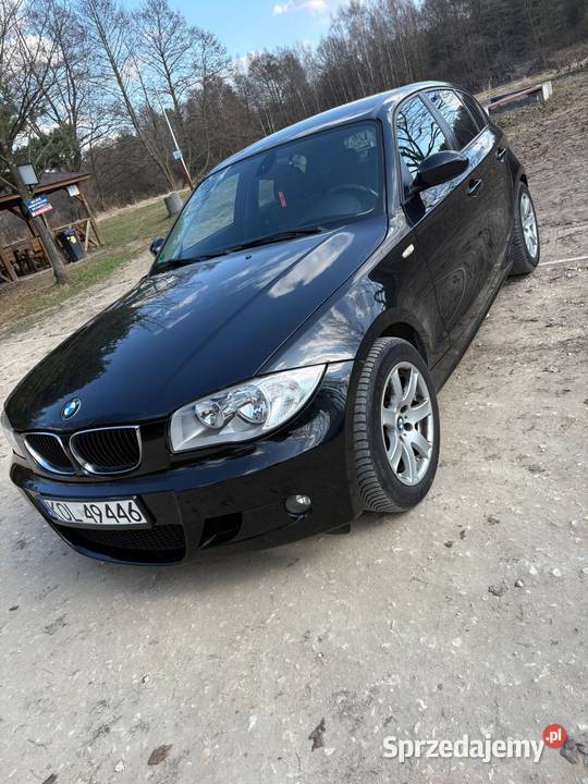 BMW E87 118i 2005 2xPdc czarny Tomaszów Mazowiecki