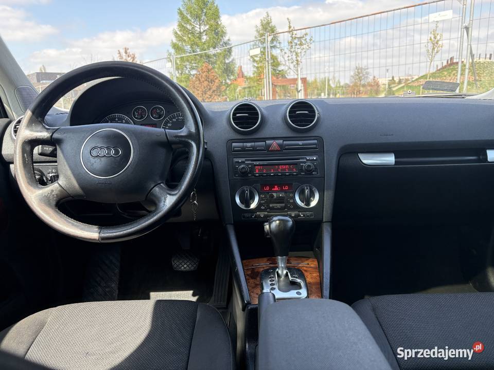 audi A3 8P 20 benzyna 150 automat klima 2003 sprzedam