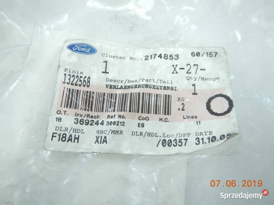 BOCZEK BAGAŻNIKA LEWY FORD KA 9608 ORYGINAŁ sprzedam