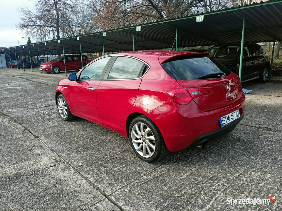Alfa Romeo Giulietta z Niemiec opłatach czujnik zmierzchu łódzkie Tomaszów Mazowiecki sprzedam