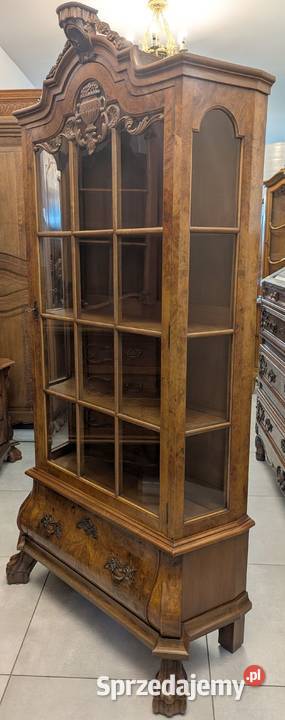 Witrynaserwantka lwie łapy czeczotaszer 91 sklep