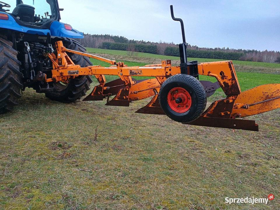 Pług zagonowy 31 4skibowy Huard unia akpil bomet nieuszkodzony Grabów Rycki