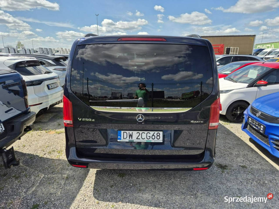 Mercedes V 250 II 2014 Komorniki