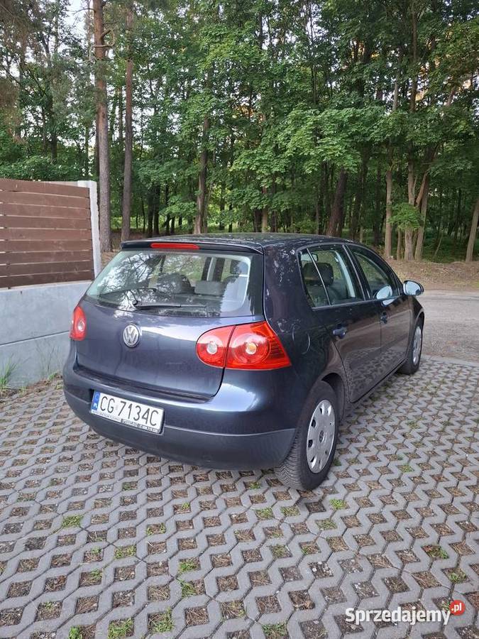 VOLKSWAGEN GOLF V ZADBANYSERWISOWANY benzyna Golf Grudziądz