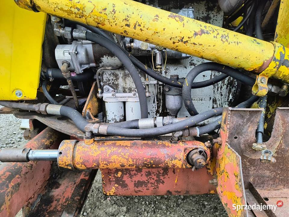Silnik do koparkoładowarki Ostrówek Lubartów