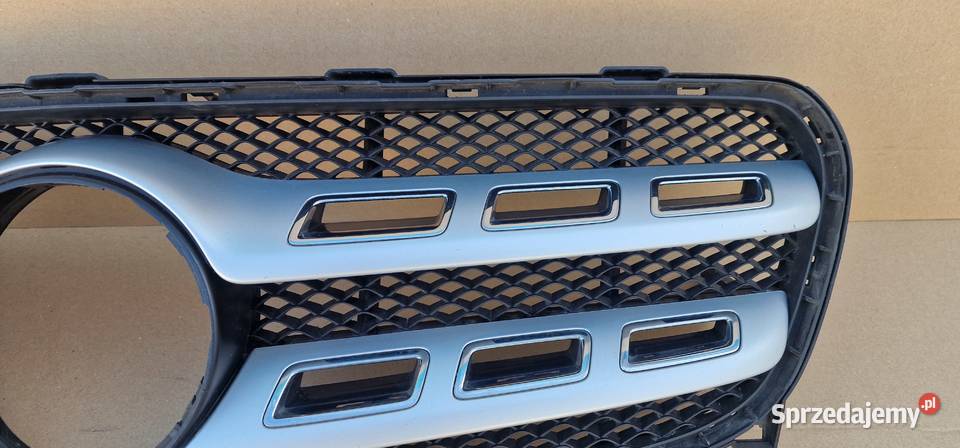 MERCEDES GLA W156 LIFT LISTWA GRILLA CHROM Bieleń sprzedam
