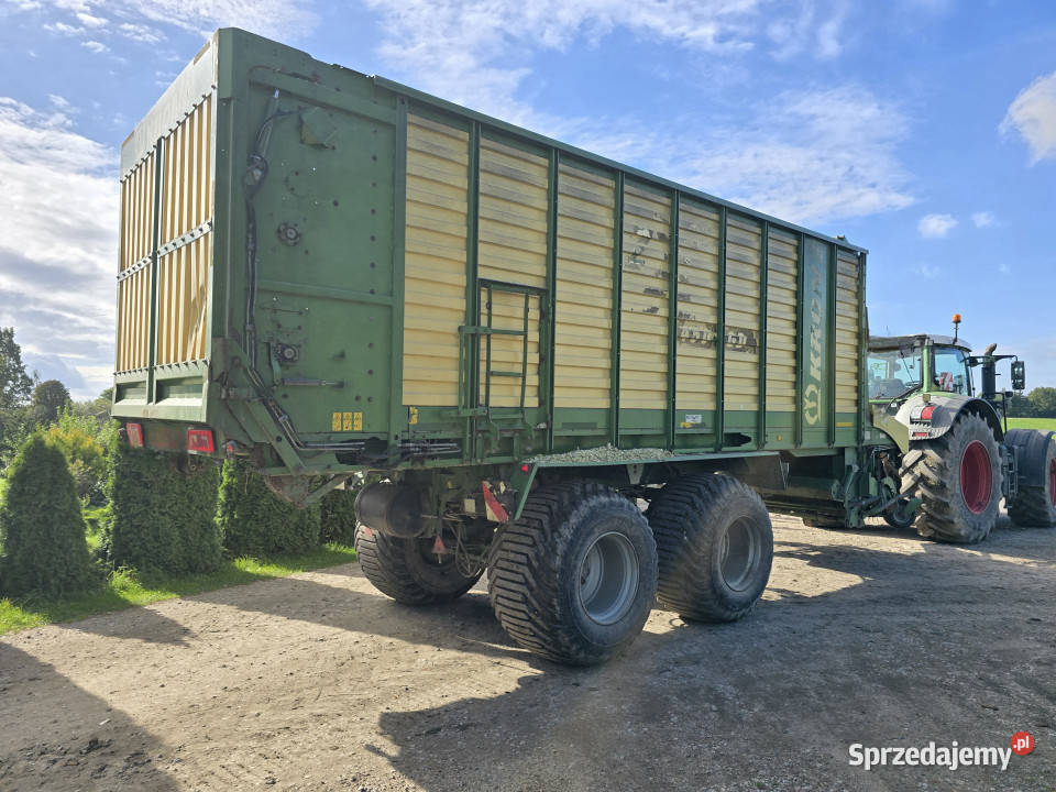 Przyczepa samozbierająca KRONE ZX 450 GD oś