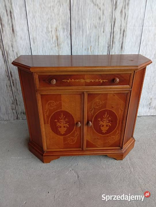 komoda z intarsją 499 Byczyna sprzedam