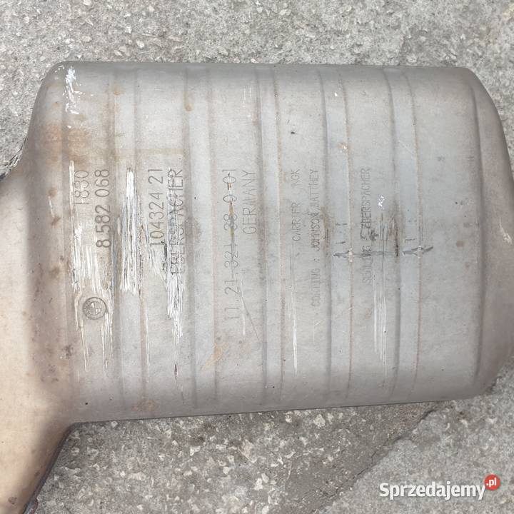 BMW 730LD G11 G12 30 KATALIZATOR WYDECH 10432421 osobowe Łochowice