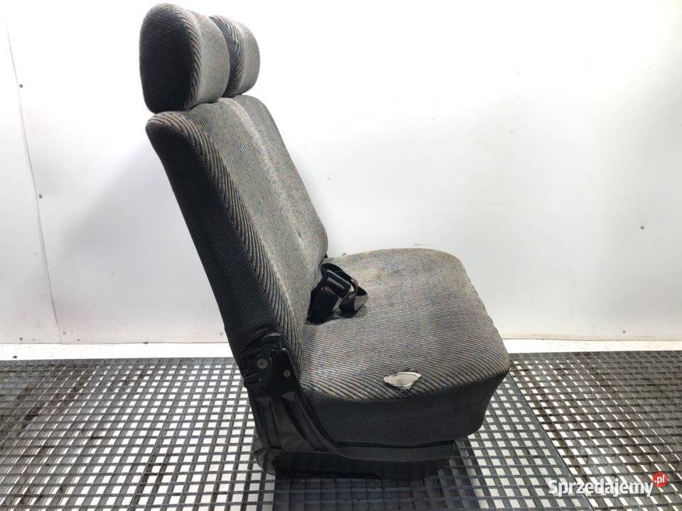 FOTEL PRAWY PRZÓD VW TRANSPORTER T4 Hatchback