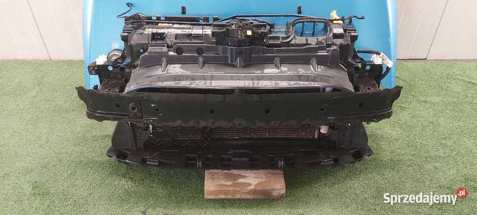 PAS PRZEDNI KOMPLETNY FORD FIESTA MK7 125 14 Pasy przednie i tylne Międzychód sprzedam